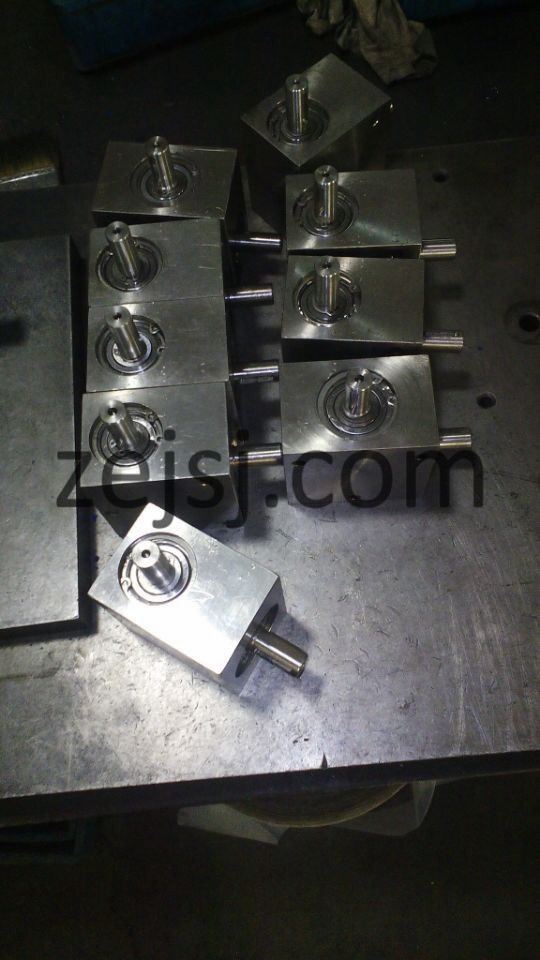 不銹鋼轉(zhuǎn)向器系列